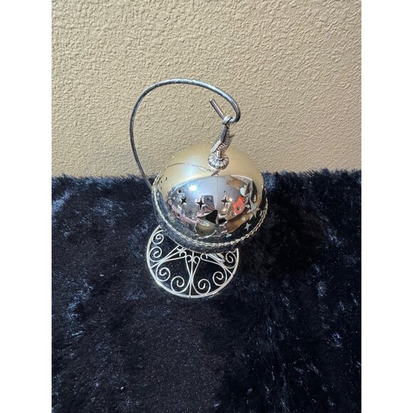 Towle Silversmiths 2004 Musical Ornament Ball Limited Edition Silver Hanging - Picture 6 of 8